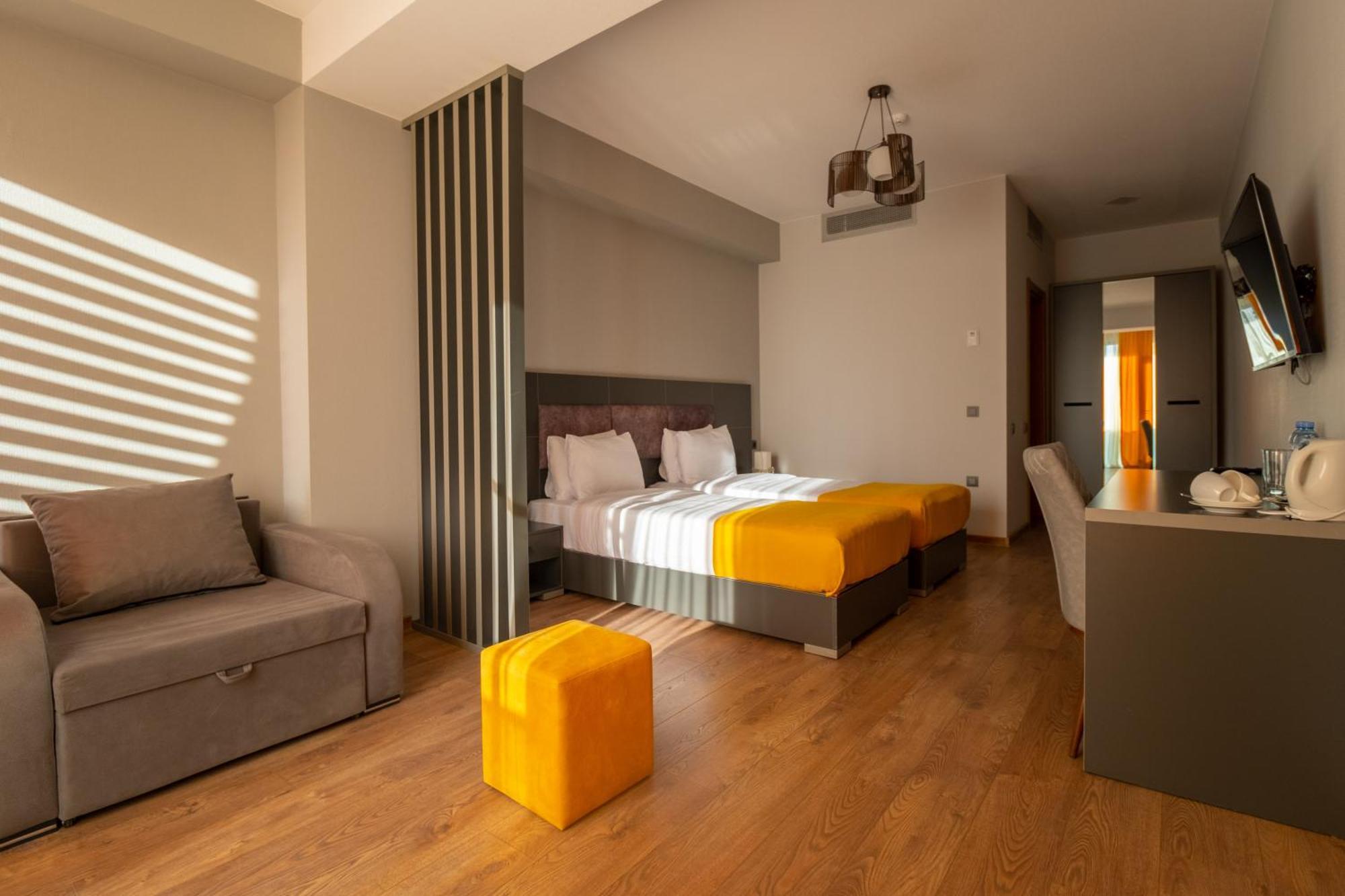 Jazz Hotel Тбілісі Екстер'єр фото